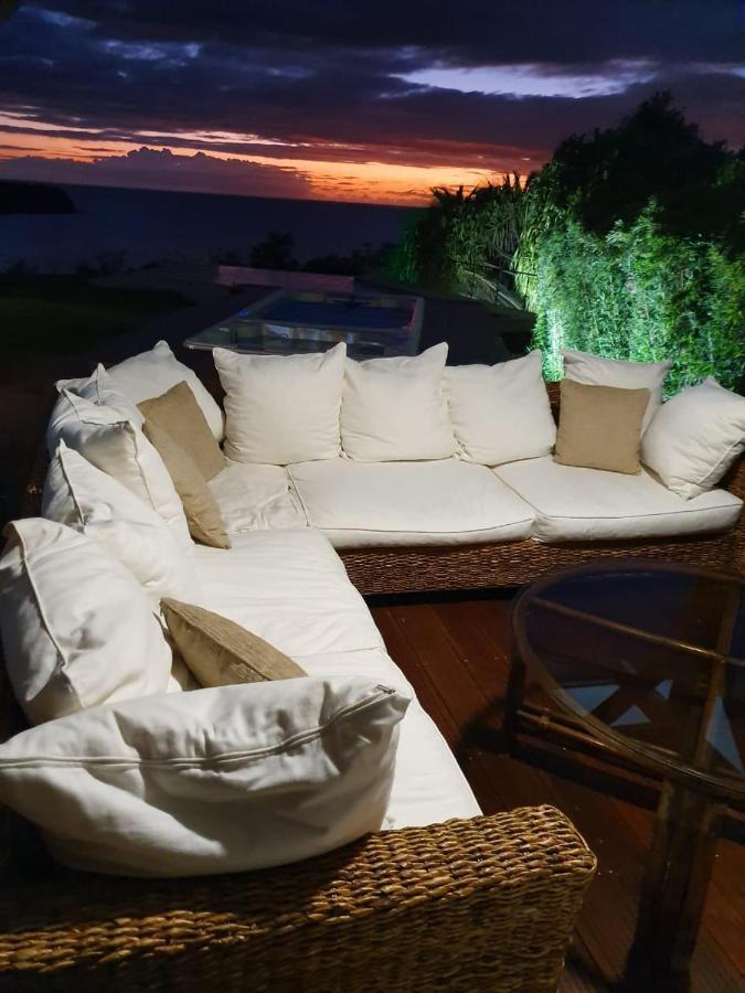 Chambre D'Hotes "Villa Rayon Vert" デエエ エクステリア 写真