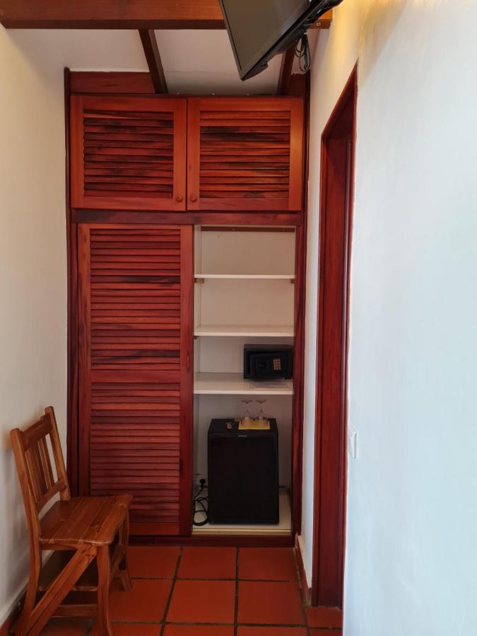 Chambre D'Hotes "Villa Rayon Vert" デエエ エクステリア 写真