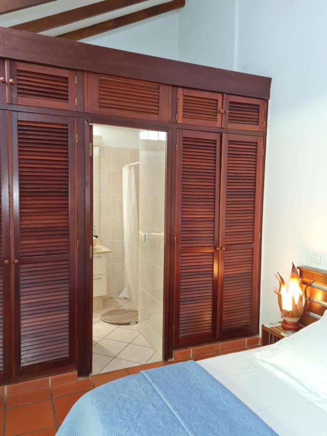 Chambre D'Hotes "Villa Rayon Vert" デエエ エクステリア 写真